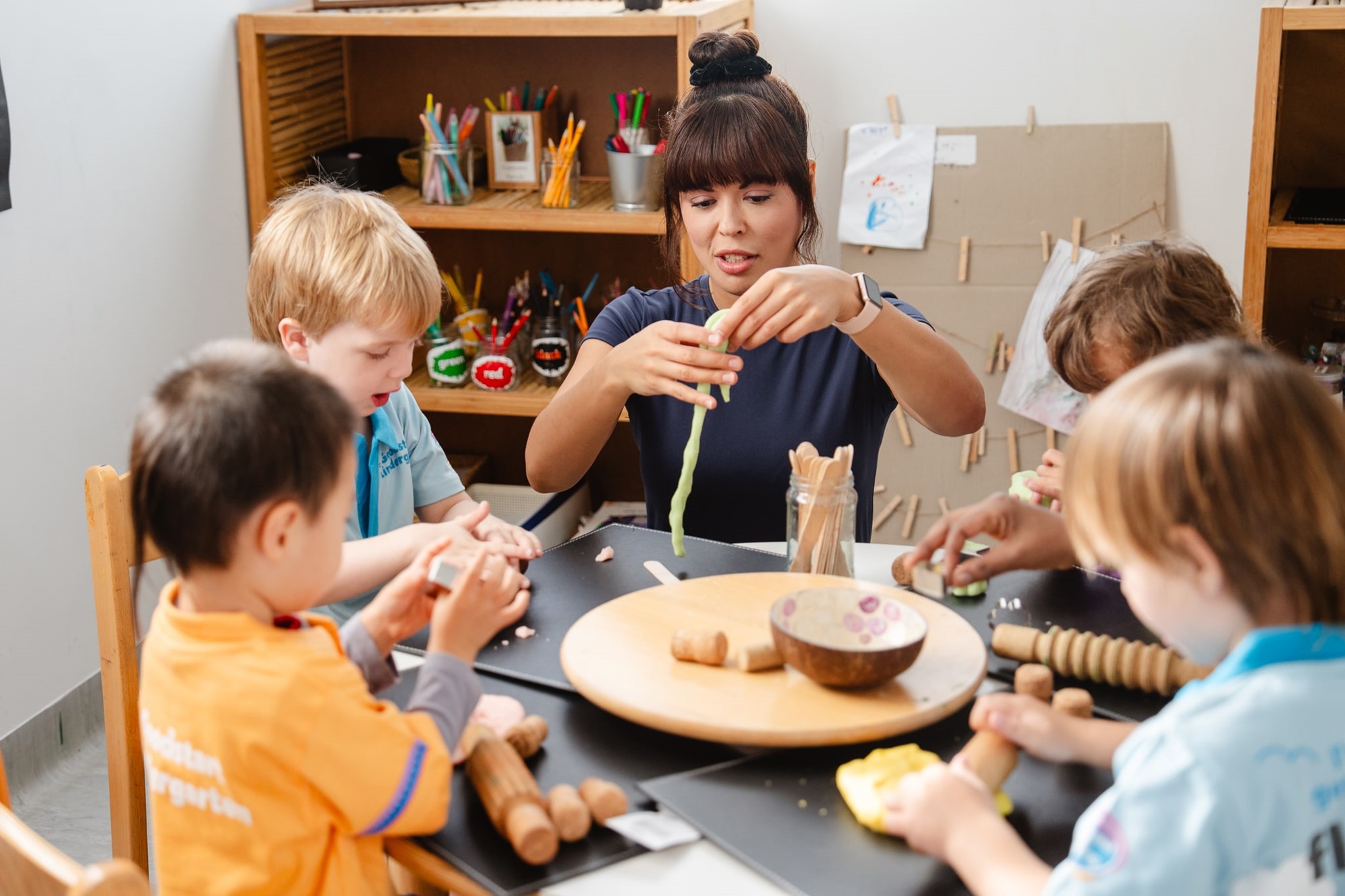 Goodstart-East-Perth-art-lesson.jpg